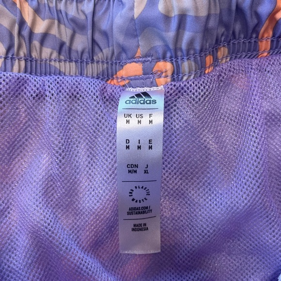 3inch Adidas active/swim shorts - Picture 2 of 5